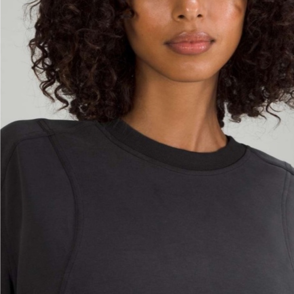 lululemon athletica Black Long Sleeve Top - Picture 2 of 4